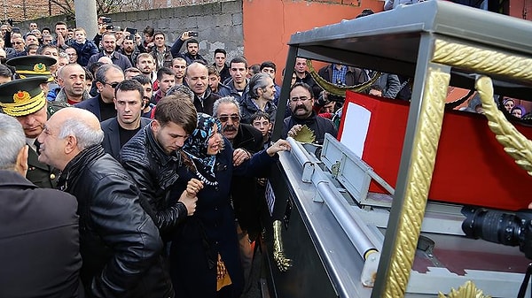 Şehit uzman çavuş Ümit İnan gözyaşlarıyla uğurlandı