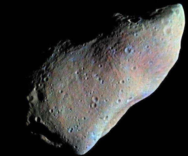 19. Galileo Uzay Aracı'nın Asteroid kuşağından geçişi sırasında fotoğrafı çekilen 951 Gaspra isimli asteroid, insanoğlunun bu denli yakından gördüğü ilk astrroid fotoğrafı.