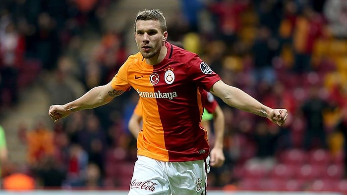 Podolski: "Almanya'da Tedavi Oluyorum Çünkü Buradaki Doktorlara Güveniyorum"