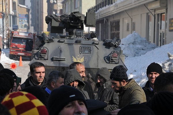 CHA: 'Yüksekova’da TOMA’nın çarptığı vatandaş hayatını kaybetti'