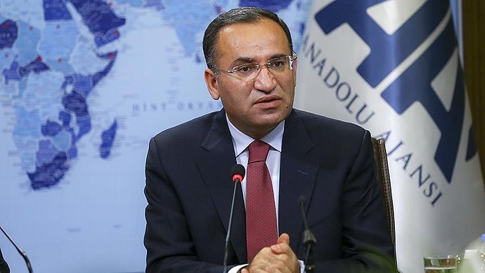 Bozdağ'dan Akademisyenlere: 'Roket Atanlara Söyleyecek Hiçbir Sözünüz Yok mu?'