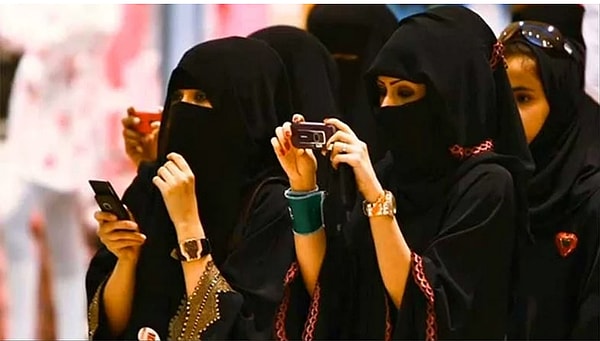 Также, по данным на 2009 год, страна занимает 130-е место из 134 стран по ущемлению женских прав.