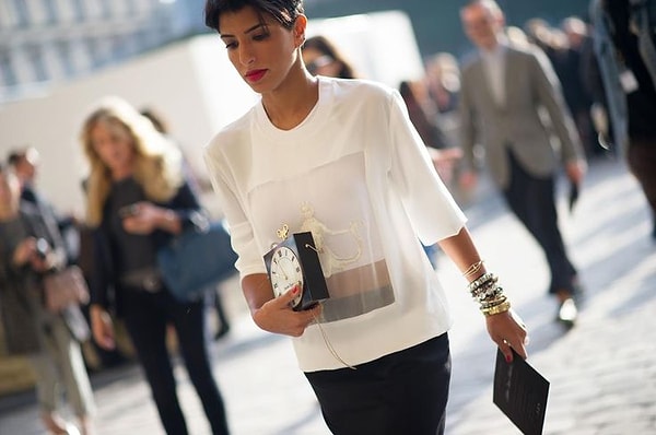 Мы неуверены, насколько успешными станут ее попытки изменить арабскую моду...