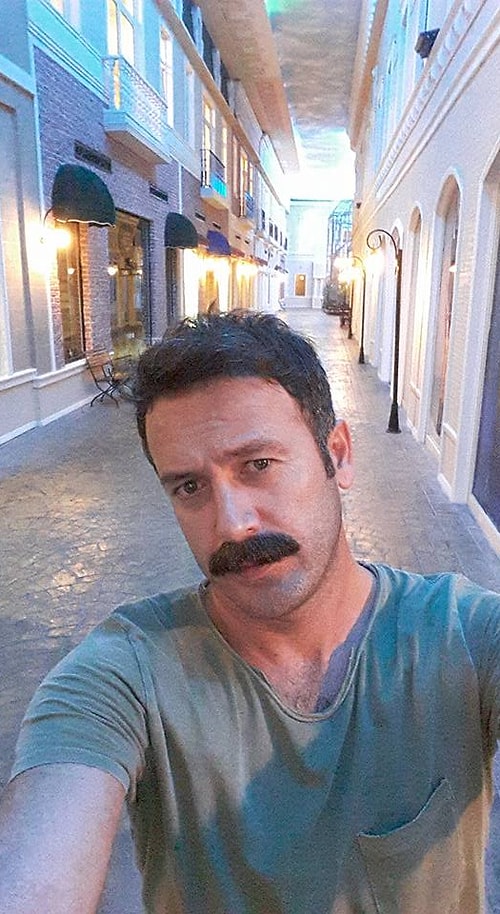 Bu rolünden sonra Gerçek Hayat, Öfke, Balıkçının Karısı gibi televizyon filmlerinde rol aldı.