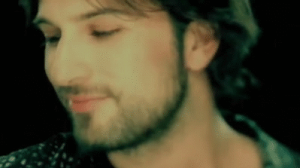 Tarkan ve Pınar'a mutluluklar diliyoruz.