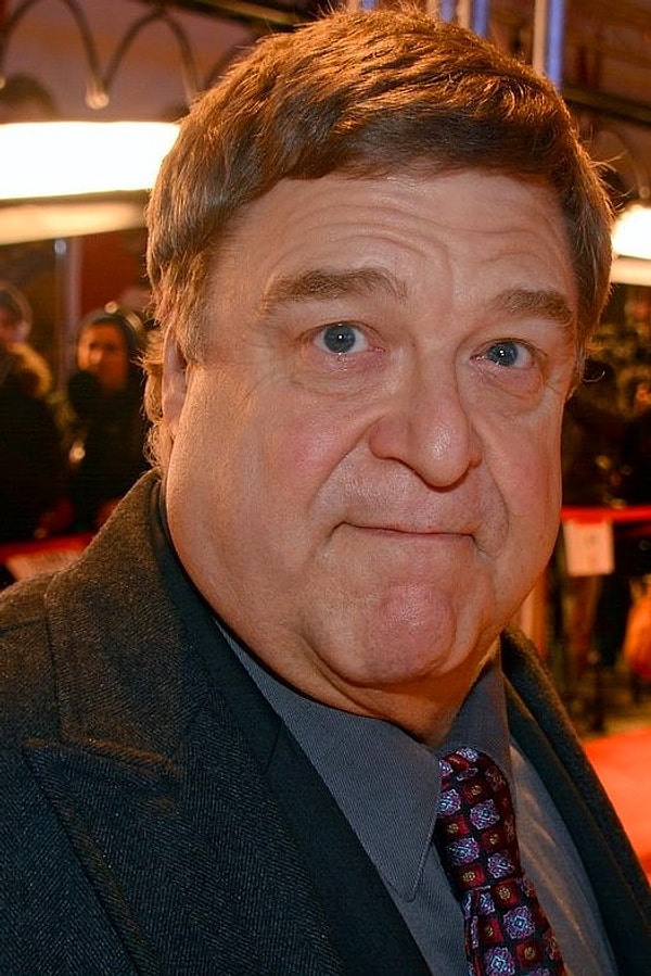 16. Фред Флинстоун (Флинстоуны) / Джон Гудман