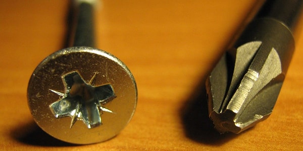 9. Требования немедленно принести самые разнообразные вещи.