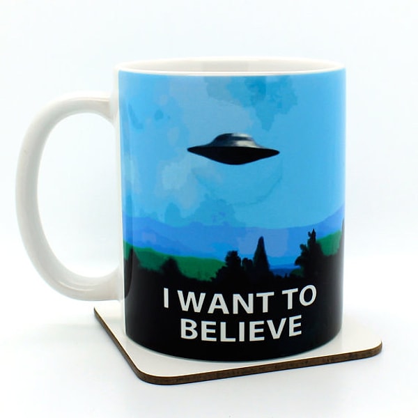 2. Кружка для тех, кто верит в кофе.