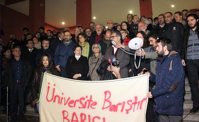"İmzalarımızın, sözümüzün arkasındayız"