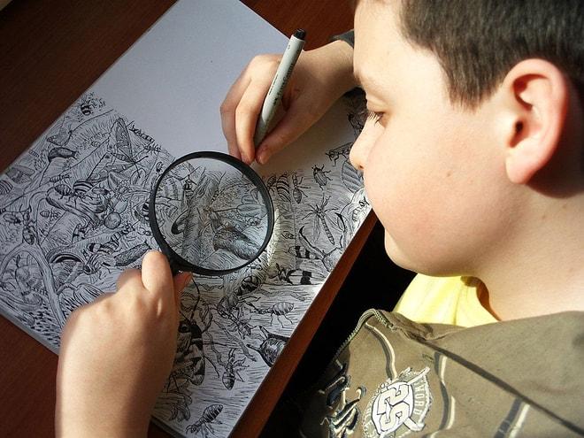 13 Yaşındaki Dušan Krtolica'dan Akıllara Zarar Detaylarıyla Fantastik Kara Kalem Çizimler