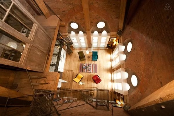 4. Часовая башня имени Святого Панкраса (Лондон, Англия)