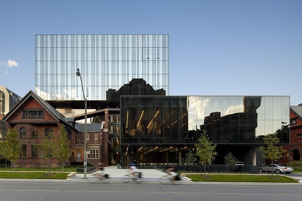 29. Toronto Üniversitesi - Rotman School of Management