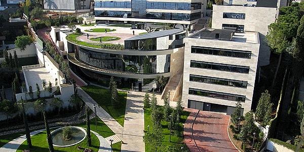 17. Navarra Üniversitesi - IESE Business School