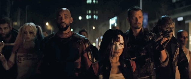Ekip kötülüklerle mücadele etmek için kurulmuş. Filmdeki ünlü isimlerden olan Will Smith ise Deadshot'ı canlandıracak.
