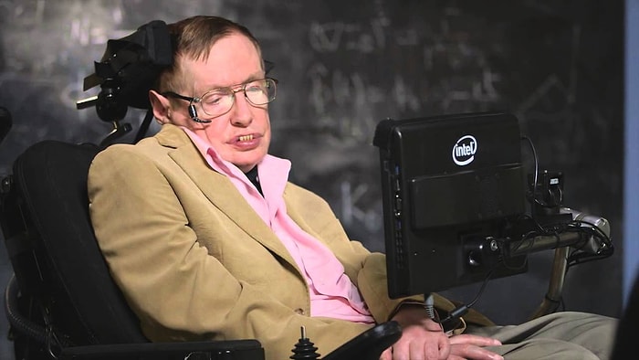 Stephen Hawking: 'Kendi Eseri Olan Tehlikeler İnsanlığı Tehdit Ediyor'