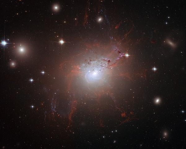 7. NGC 1275