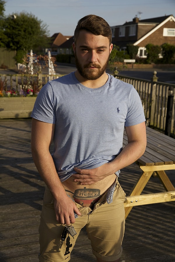 Знакомьтесь, это 21-летний Люис Флинт (Lewis Flint) из Англии.