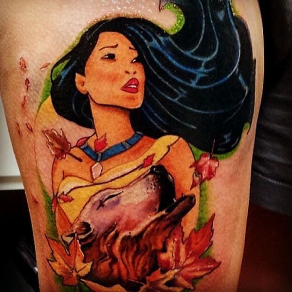 14. Замечательное исполнение Покахонтас рядом с воющим волком: