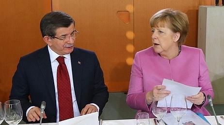 Merkel: 'Türkiye'ye Vereceğimiz 3 Milyar Euro'yu Hazır Etmek Üzereyiz'