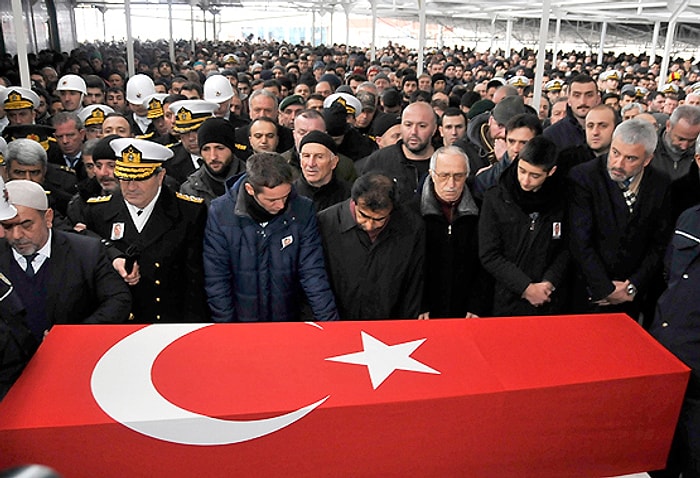 Cizre'de Şehit Olan Özel Harekat Polisi Son Yolculuğuna Uğurlandı