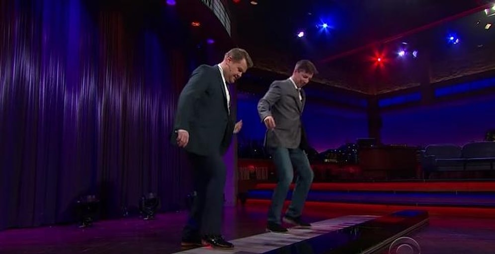 Justin Bieber'ın 'Sorry' Şarkısına James Corden ve Sean Hayes'den Dev Piyanolu Yorum