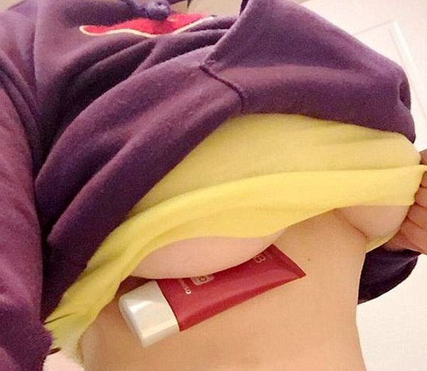 Ходят слухи, что еще до взрыва своей популярности в Китае эта тенденция появилась в Японии. Такие фотки, которыми делятся со скоростью распространения вирусной болезни, на сегодняшний день достигли 1,24 млн просмотров!