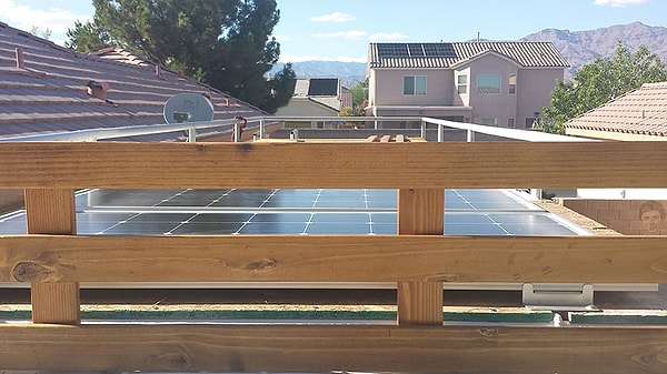 Его мобильный дом оборудован всем необходимым