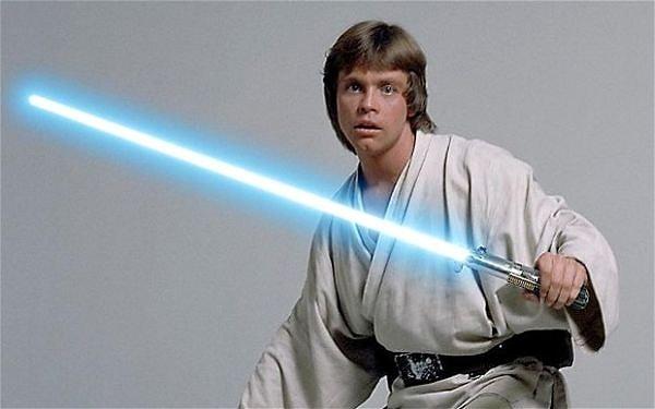 Birinci Teori: Rey, Luke Skywalker'ın kızı olabilir mi?
