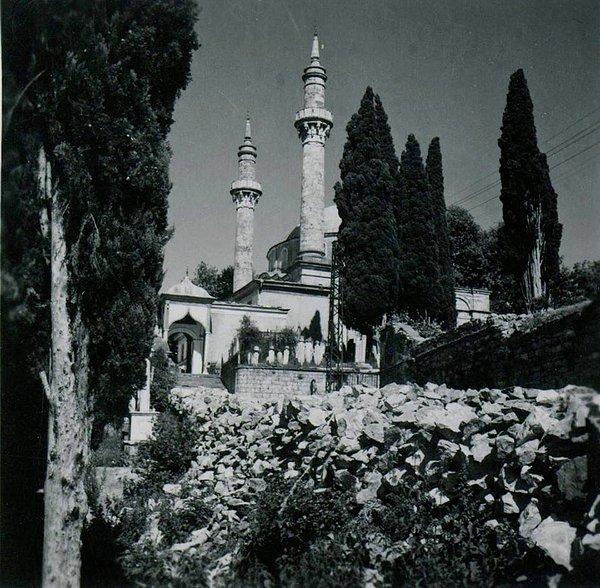 5. Emir Sultan Camii