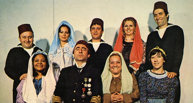 12. "Süt Kardeşler" (1976) I IMDb: 9,0