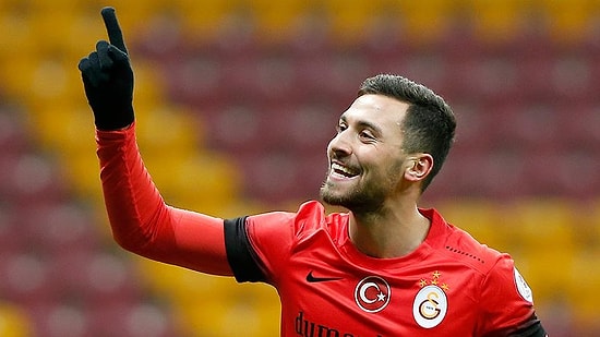 Galatasaray'da Sinan Gümüş'ün Yıldızı Parlıyor