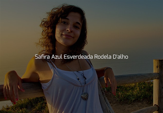 Senin adın "Safira Azul Esverdeada Rodela D'alho"