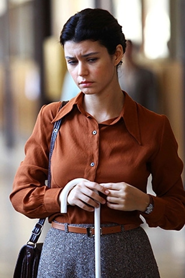 19. Benim Dünyam filminde Beren Saat ve çok zor bir rolü başarıyla oynayan minik yetenek.