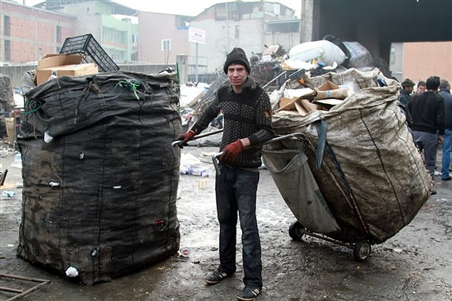 'Sokaklara düşeriz'