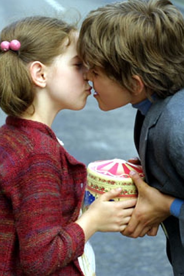 18. Çok çok sevilen Cesaretin Var mı Aşka filminde Marion Cotillard ve Guillaume Canet çiftinin çocukluklarını unutmak ne mümkün.