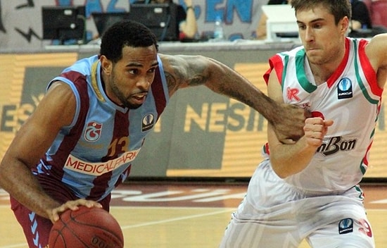 Eurocup'ta 2 Galibiyet 2 Mağlubiyet