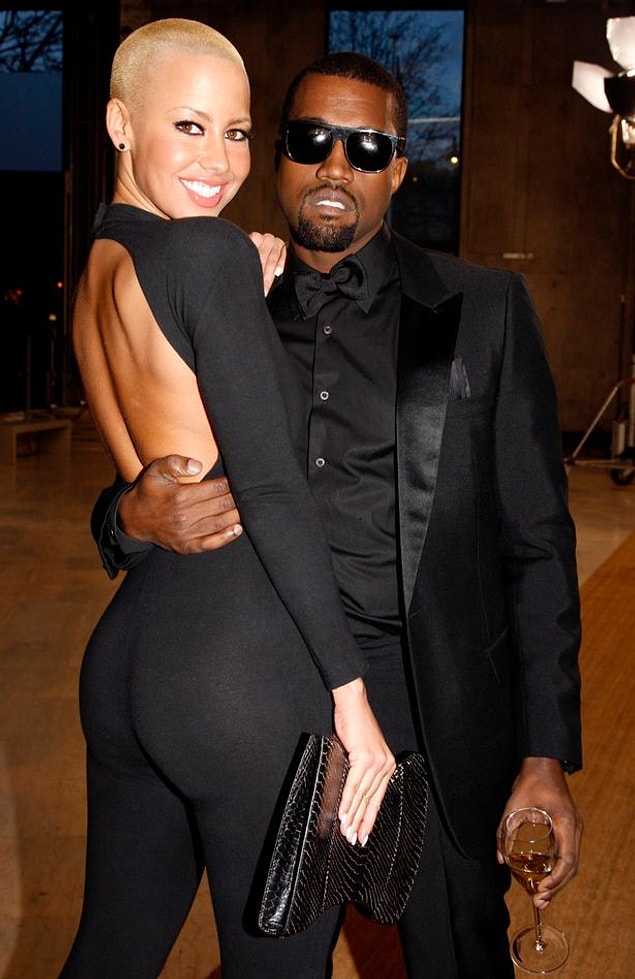 Kanye West üslubunu giderek sertleştirdi ve eskiden uzun dönem sevgilisi olan ve ayrıldıktan sonra Wiz Khalifa ile evlenen Amber Rose üzerinden göndermelere başladı.
