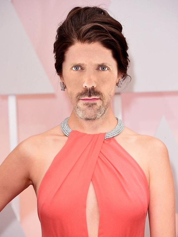 14. Миловидная мисс Хаус.