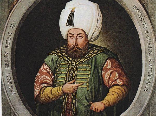 İstanbul’da cami yapacak yer kalmadığını söyleyen Selim, madem Kaptan-ı Deryasın, gücün yetiyorsa camini deryaya yap der.