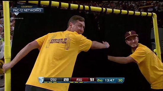 Serbest Atışlarda Dikkat Dağıtmakta Çığır Açtılar: Perdenin Arkasından Michael Phelps Çıktı