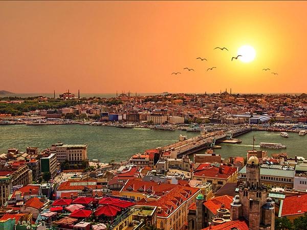 9. İstanbul, Türkiye: 11.9 milyon yabancı ziyaretçi