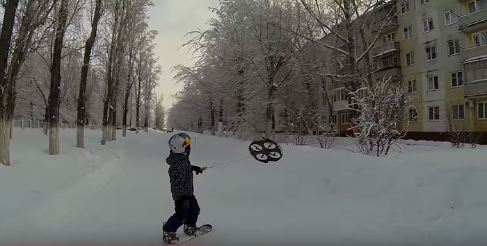 Dünyanın İlk Drone ve Snowboard Buluşması: Droneboarding