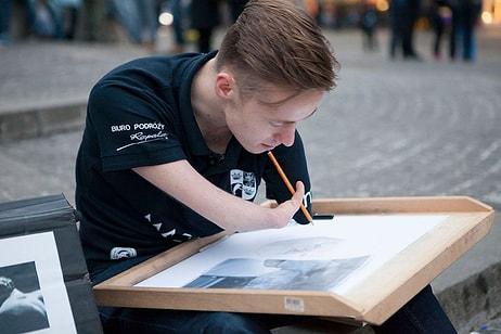 Çizimleriyle Tüm 'Engellere' Karşı Koyan Başarılı Ressam: Mariusz Kedzierski