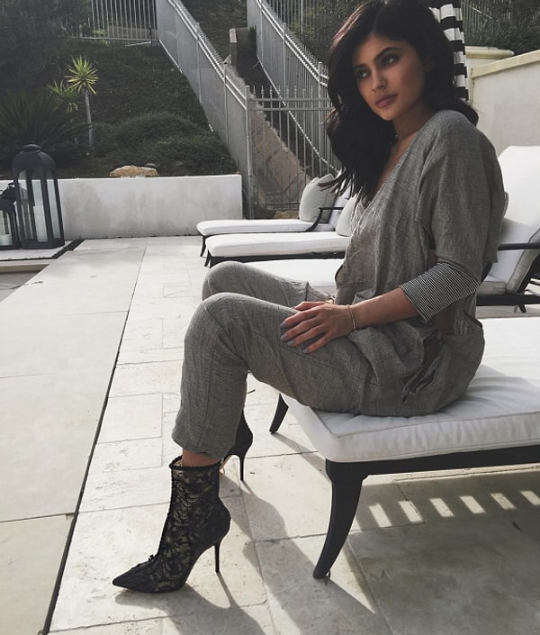 8. @kyliejenner