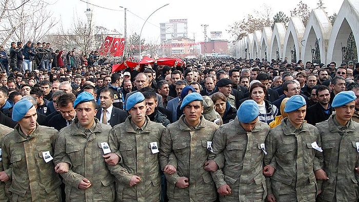 Sur'da Şehit Olan Askerler Son Yolculuklarına Uğurlandı