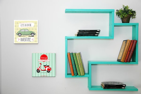 13. Или яркая вместительная полочка: