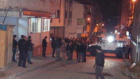 İstanbul'da Maskeli 2 Kişi, Kahvehaneyi Taradı: 2 Ölü