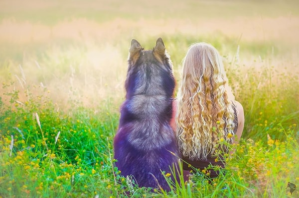 Кайро помог ей порвать с этим жестоким парнем.