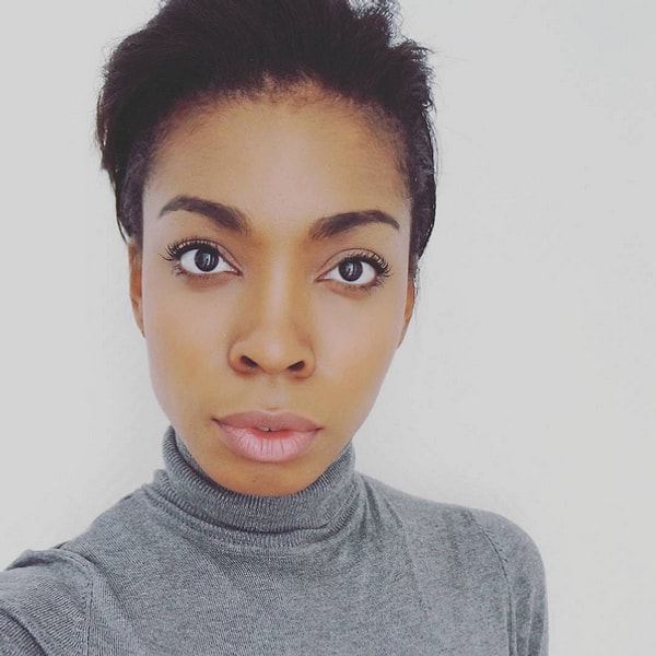 2. «Короткие волосы некрасивые»