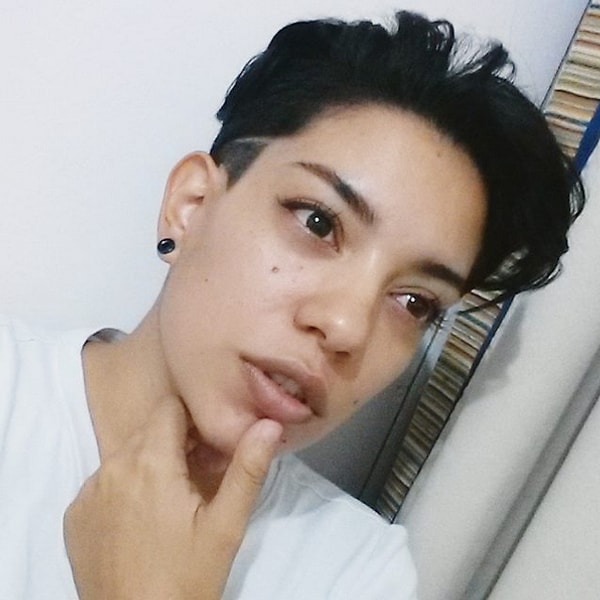 7. «Тебя с мальчиком не путают?»